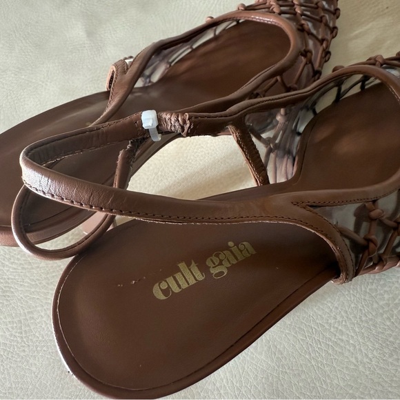 CULT GAIA
Soray 75 Knotted Leather And Pvc Slingback Pumps - Picture 13 of 14